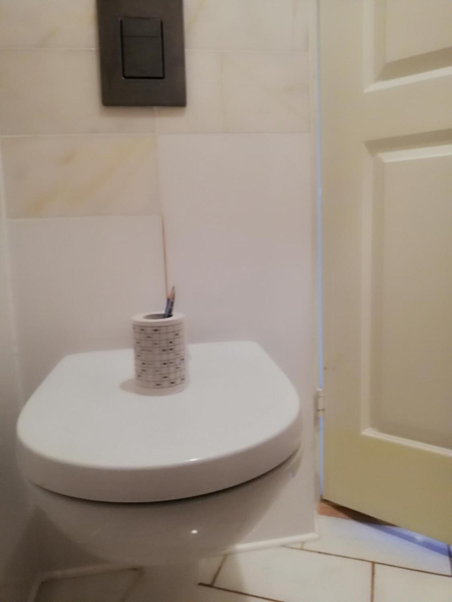 The Whispering Apple Garden Retreat Apartment Morud Ngoại thất bức ảnh