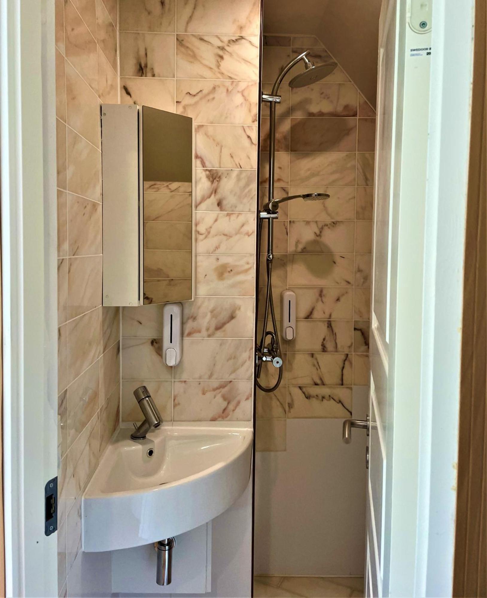The Whispering Apple Garden Retreat Apartment Morud Ngoại thất bức ảnh